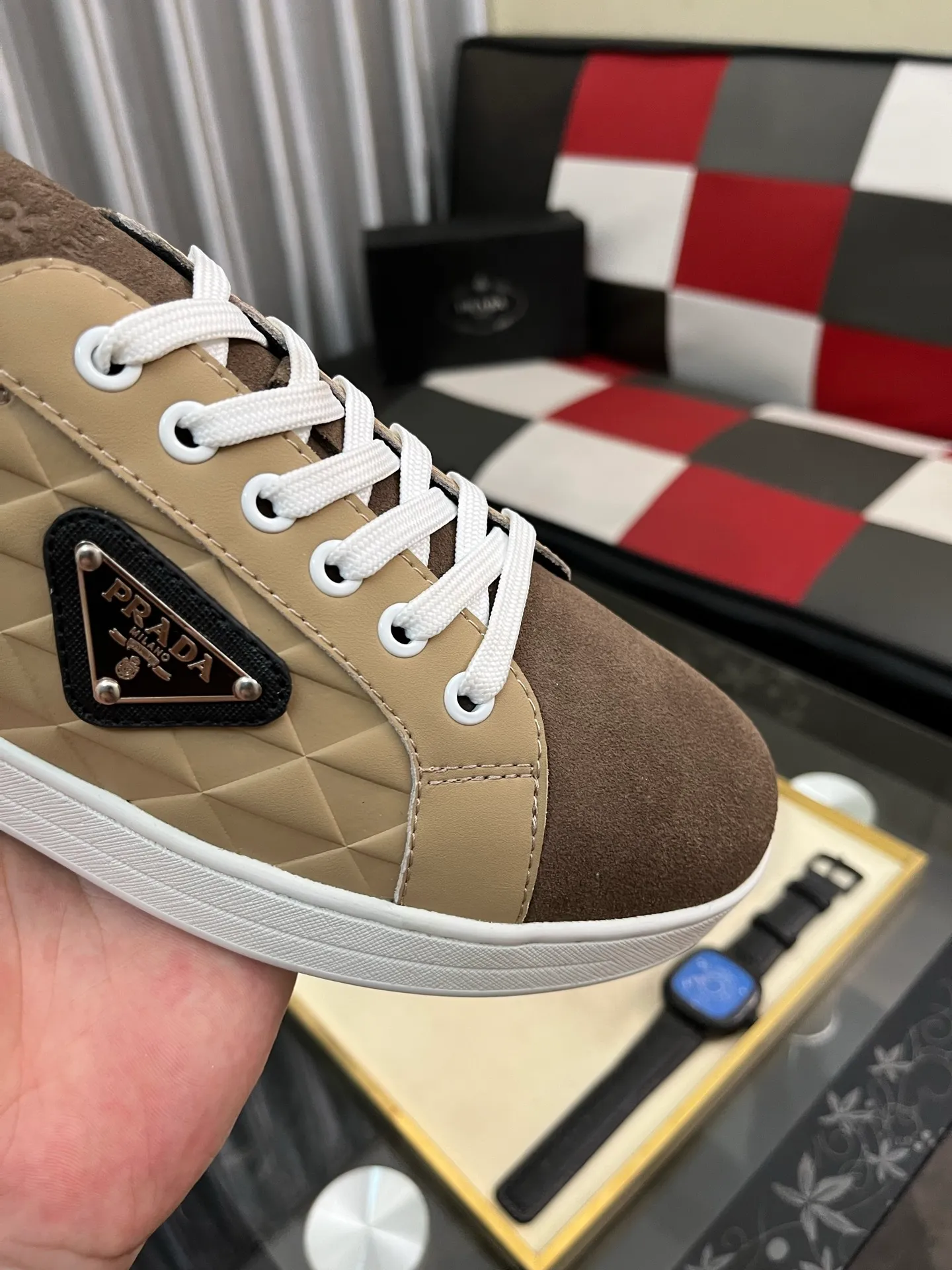 Men's shoes 💰440⌚️⌚️Prada•PRADA original quality.~ Unique modern style sneakers. 🏃A must-have casual shoe for trendy men😍😍 Original brand imported from Italy, imported original leather, sheep lining (refuses to discolor and grind feet) Sole: Original sole provided by the original factory, French lazy style design ⚠️Fit to the feet, original quality, super comfortable original sole. Code number: 38-444️⃣Colors available